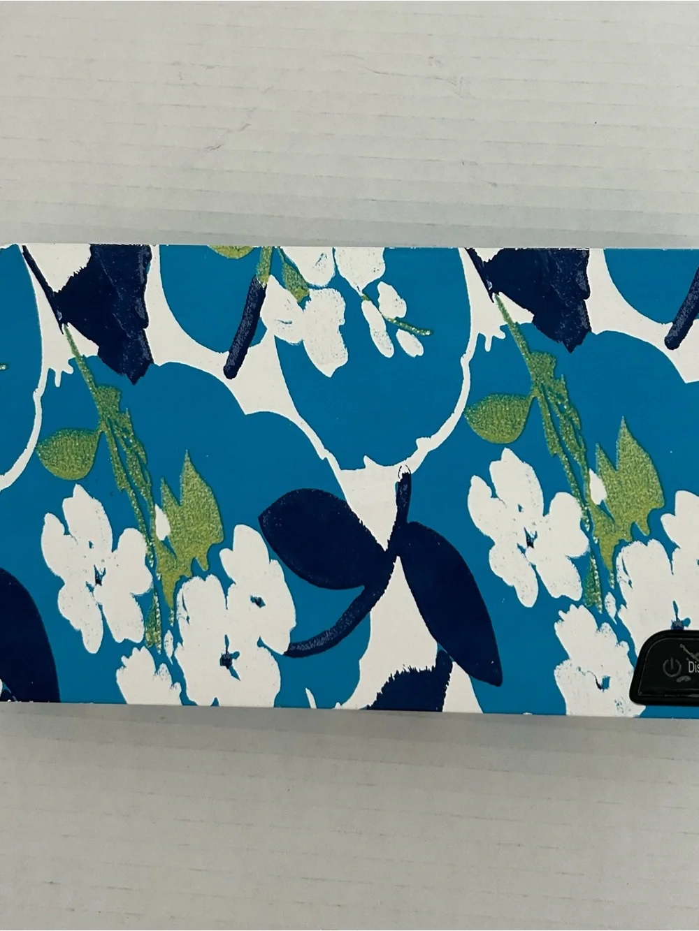 UVC Phone Sanitizer & Charging Case - Blue Floral